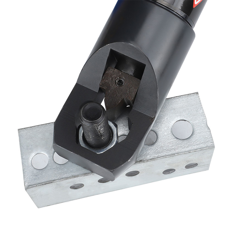 قاطعة صواميل كهربائية تعمل بالبطارية